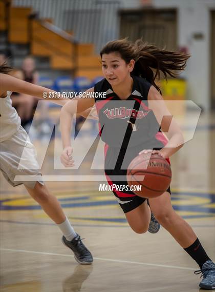 Thumbnail 3 in Fallbrook @ San Pasqual photogallery.