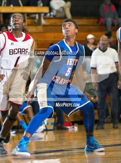Thumbnail 2 in West Craven vs. New Bern photogallery.
