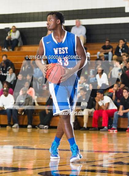 Thumbnail 3 in West Craven vs. New Bern photogallery.