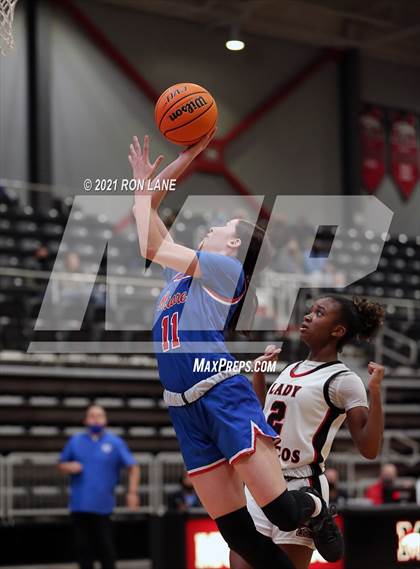 Thumbnail 2 in Moore @ Mustang photogallery.
