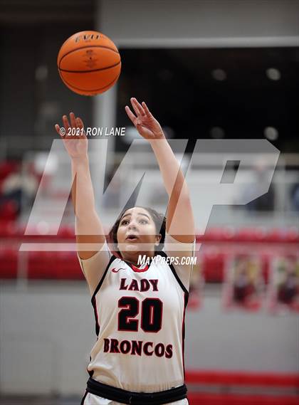 Thumbnail 1 in Moore @ Mustang photogallery.