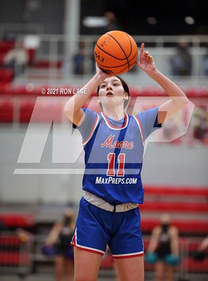 Thumbnail 3 in Moore @ Mustang photogallery.
