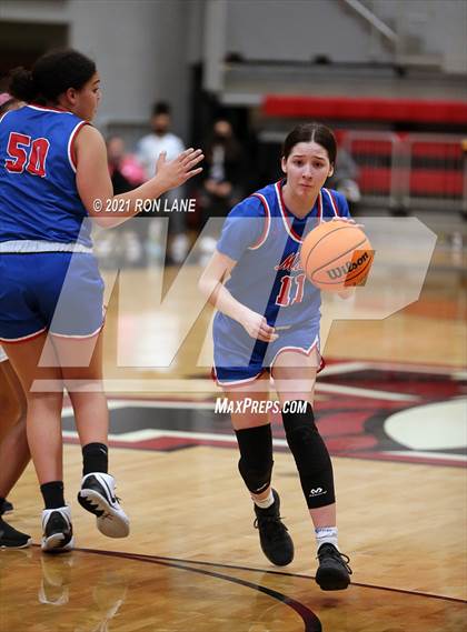 Thumbnail 2 in Moore @ Mustang photogallery.