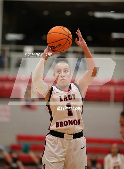 Thumbnail 2 in Moore @ Mustang photogallery.