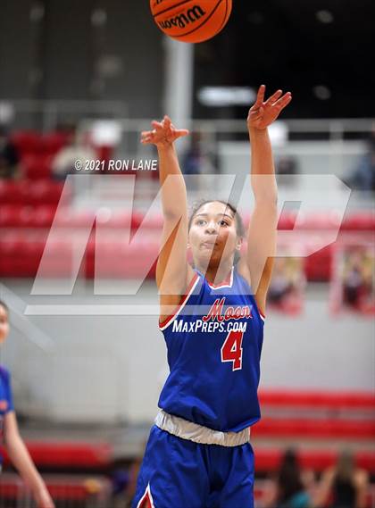 Thumbnail 3 in Moore @ Mustang photogallery.