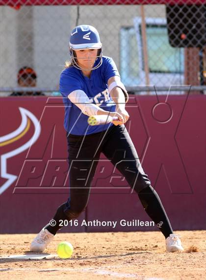 Thumbnail 3 in Banning vs. El Camino Real (CIF LA City Section D1 Final) photogallery.