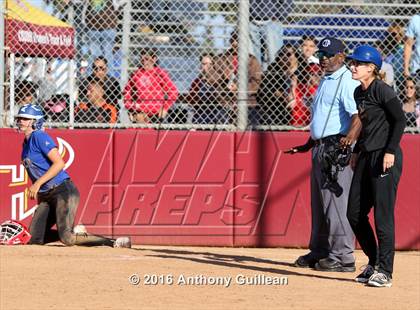 Thumbnail 1 in Banning vs. El Camino Real (CIF LA City Section D1 Final) photogallery.