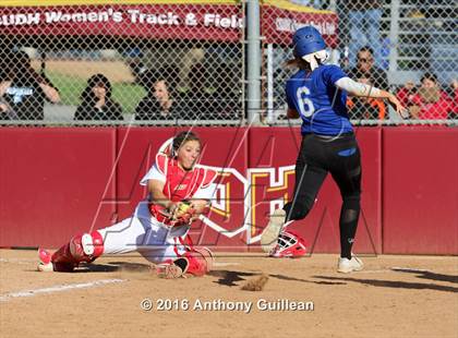 Thumbnail 2 in Banning vs. El Camino Real (CIF LA City Section D1 Final) photogallery.