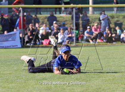 Thumbnail 3 in Banning vs. El Camino Real (CIF LA City Section D1 Final) photogallery.