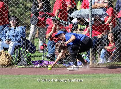 Thumbnail 2 in Banning vs. El Camino Real (CIF LA City Section D1 Final) photogallery.