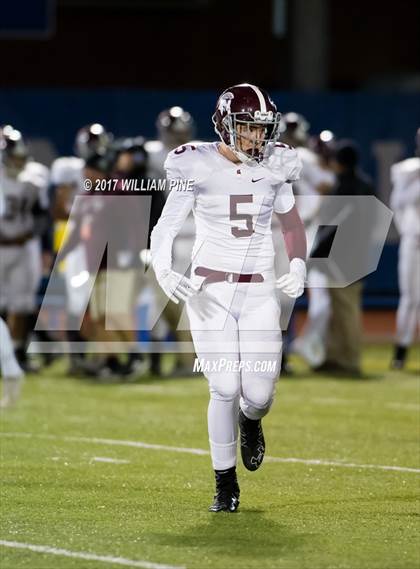 Thumbnail 2 in Burnt Hills-Ballston Lake vs. Yorktown (NYSPHSAA Class A Semifinal) photogallery.