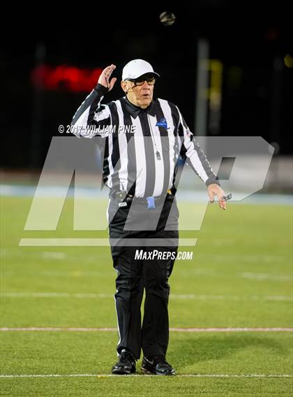 Thumbnail 3 in Burnt Hills-Ballston Lake vs. Yorktown (NYSPHSAA Class A Semifinal) photogallery.