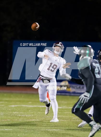 Thumbnail 3 in Burnt Hills-Ballston Lake vs. Yorktown (NYSPHSAA Class A Semifinal) photogallery.