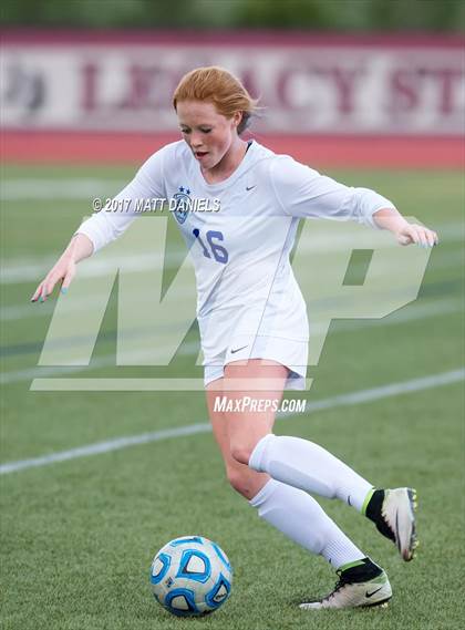 Thumbnail 2 in Grandview vs. Legend (CSHAA 5A Playoff) photogallery.
