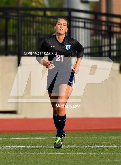 Thumbnail 2 in Grandview vs. Legend (CSHAA 5A Playoff) photogallery.