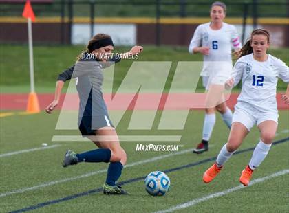 Thumbnail 2 in Grandview vs. Legend (CSHAA 5A Playoff) photogallery.