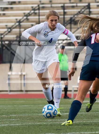Thumbnail 3 in Grandview vs. Legend (CSHAA 5A Playoff) photogallery.