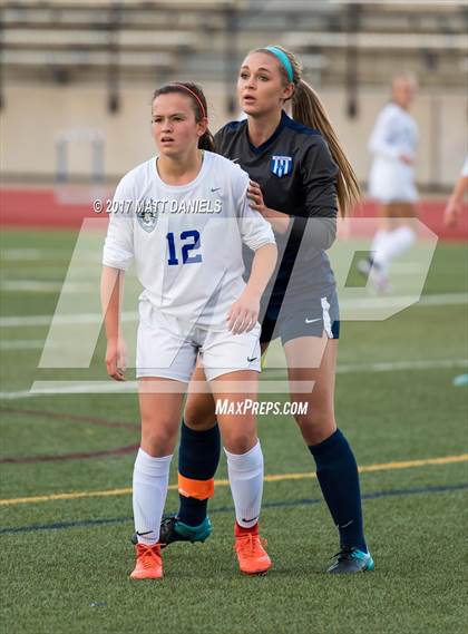 Thumbnail 2 in Grandview vs. Legend (CSHAA 5A Playoff) photogallery.