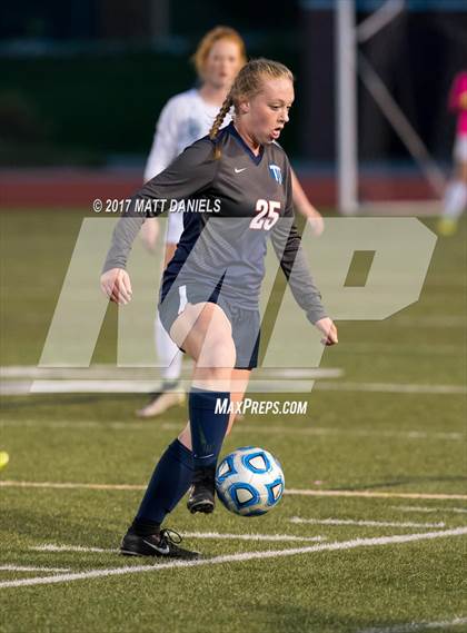 Thumbnail 2 in Grandview vs. Legend (CSHAA 5A Playoff) photogallery.