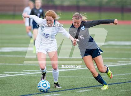 Thumbnail 3 in Grandview vs. Legend (CSHAA 5A Playoff) photogallery.