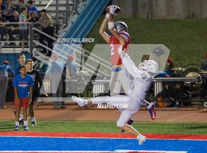 Thumbnail 1 in Westlake vs. Vandegrift photogallery.