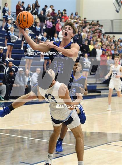 Thumbnail 3 in Rogers @ Har-Ber photogallery.