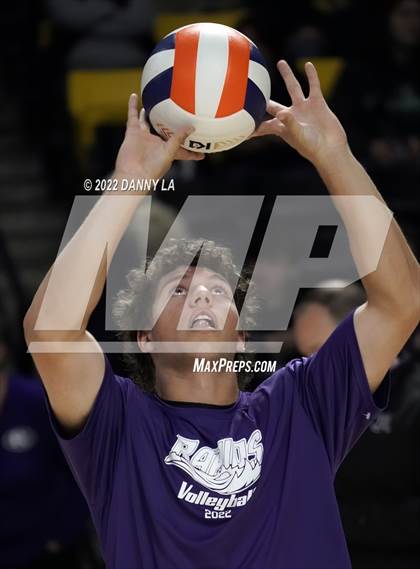 Thumbnail 1 in Glen Allen vs. James River Midlothian (VHSL Class 5 State Final) photogallery.