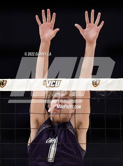 Thumbnail 2 in Glen Allen vs. James River Midlothian (VHSL Class 5 State Final) photogallery.