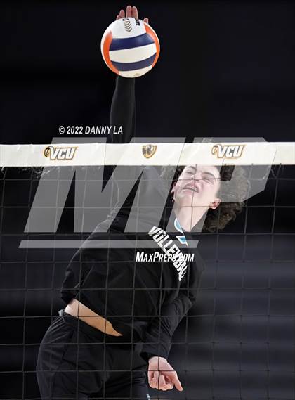 Thumbnail 1 in Glen Allen vs. James River Midlothian (VHSL Class 5 State Final) photogallery.