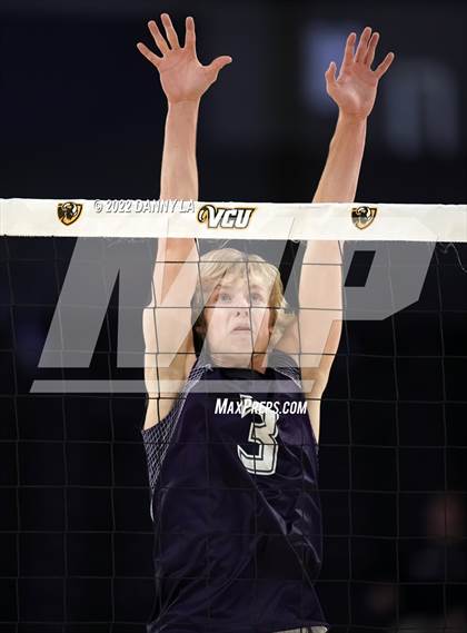 Thumbnail 3 in Glen Allen vs. James River Midlothian (VHSL Class 5 State Final) photogallery.