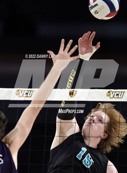 Thumbnail 1 in Glen Allen vs. James River Midlothian (VHSL Class 5 State Final) photogallery.