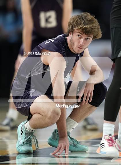 Thumbnail 2 in Glen Allen vs. James River Midlothian (VHSL Class 5 State Final) photogallery.