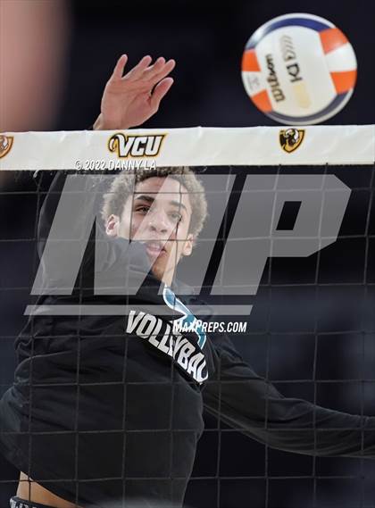 Thumbnail 3 in Glen Allen vs. James River Midlothian (VHSL Class 5 State Final) photogallery.