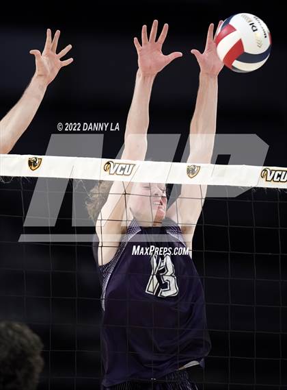 Thumbnail 3 in Glen Allen vs. James River Midlothian (VHSL Class 5 State Final) photogallery.