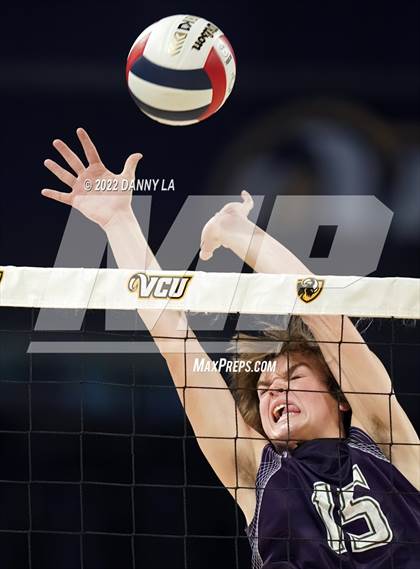 Thumbnail 2 in Glen Allen vs. James River Midlothian (VHSL Class 5 State Final) photogallery.