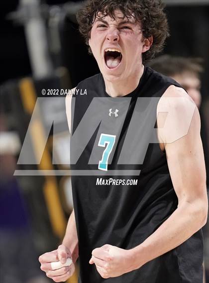 Thumbnail 1 in Glen Allen vs. James River Midlothian (VHSL Class 5 State Final) photogallery.