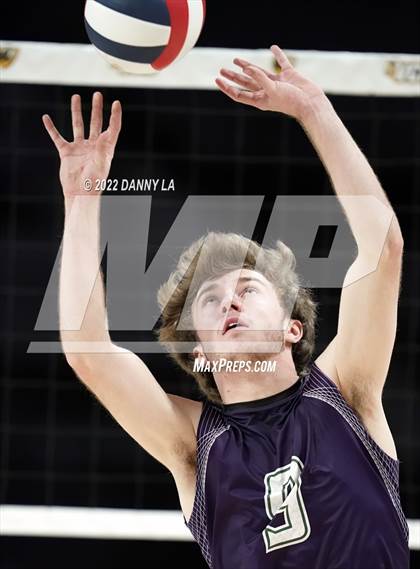 Thumbnail 1 in Glen Allen vs. James River Midlothian (VHSL Class 5 State Final) photogallery.