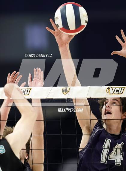 Thumbnail 3 in Glen Allen vs. James River Midlothian (VHSL Class 5 State Final) photogallery.