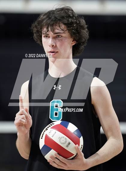 Thumbnail 2 in Glen Allen vs. James River Midlothian (VHSL Class 5 State Final) photogallery.