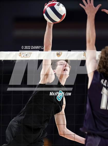 Thumbnail 3 in Glen Allen vs. James River Midlothian (VHSL Class 5 State Final) photogallery.