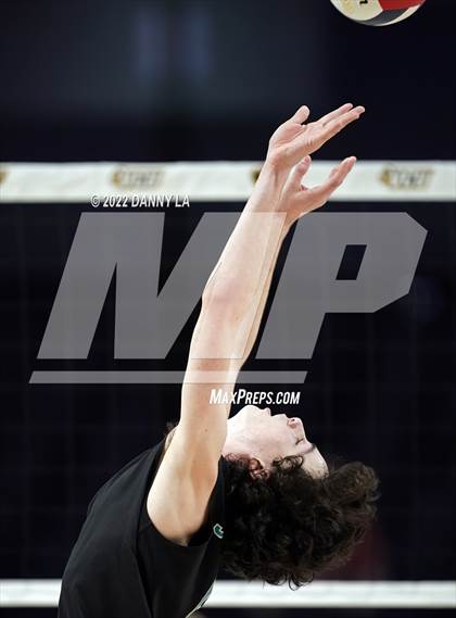 Thumbnail 1 in Glen Allen vs. James River Midlothian (VHSL Class 5 State Final) photogallery.