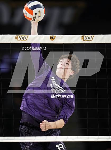 Thumbnail 3 in Glen Allen vs. James River Midlothian (VHSL Class 5 State Final) photogallery.