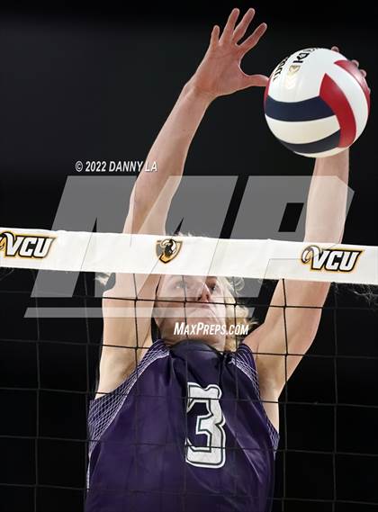Thumbnail 1 in Glen Allen vs. James River Midlothian (VHSL Class 5 State Final) photogallery.