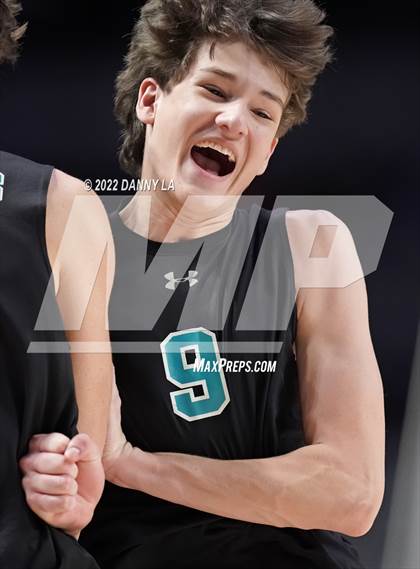 Thumbnail 3 in Glen Allen vs. James River Midlothian (VHSL Class 5 State Final) photogallery.