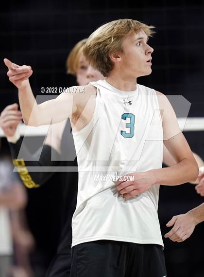 Thumbnail 1 in Glen Allen vs. James River Midlothian (VHSL Class 5 State Final) photogallery.