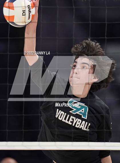 Thumbnail 1 in Glen Allen vs. James River Midlothian (VHSL Class 5 State Final) photogallery.