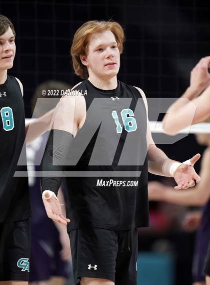 Thumbnail 3 in Glen Allen vs. James River Midlothian (VHSL Class 5 State Final) photogallery.