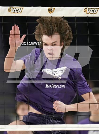 Thumbnail 3 in Glen Allen vs. James River Midlothian (VHSL Class 5 State Final) photogallery.