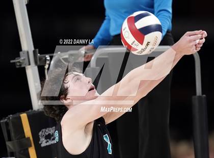 Thumbnail 2 in Glen Allen vs. James River Midlothian (VHSL Class 5 State Final) photogallery.