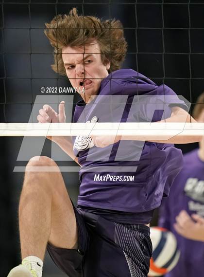 Thumbnail 2 in Glen Allen vs. James River Midlothian (VHSL Class 5 State Final) photogallery.